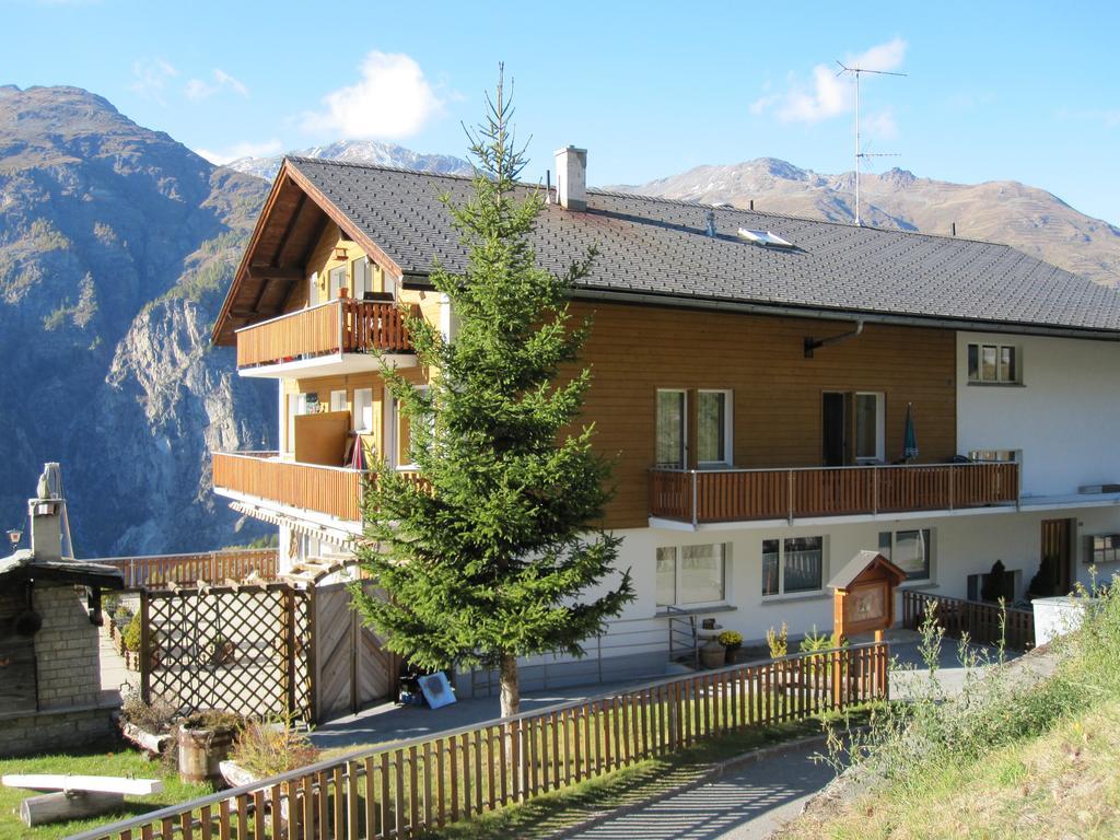 Haus Waldheim Graechen Grächen Exterior foto